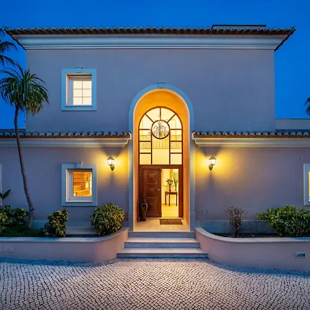 Extraordinary On An Elevated Position In Quinta Do Villa