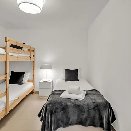 Extraordinary On An Elevated Position In Quinta Do *