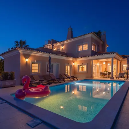 Extraordinary On An Elevated Position In Quinta Do Villa Quinta do Lago