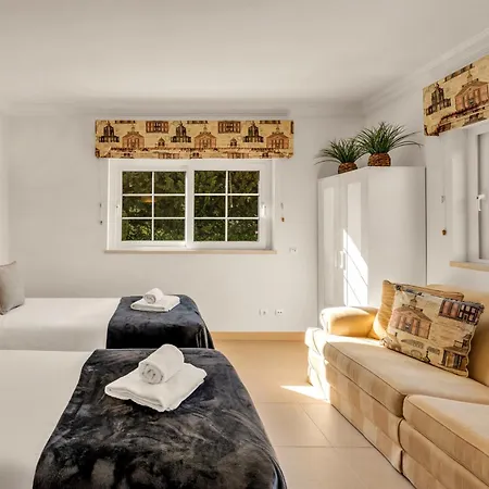 Villa Extraordinary On An Elevated Position In Quinta Do Quinta do Lago